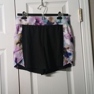 Tek Gear multi-purpose workout athletic everyday shorts  Sz M  NWOT